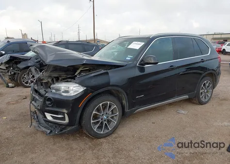 2018 BMW X5 xDrive35I z USA, uszkodzony, nr VIN 5UXKR0C53J0Y01852